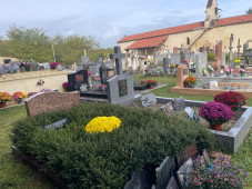 cimetiere toussaint.jpeg